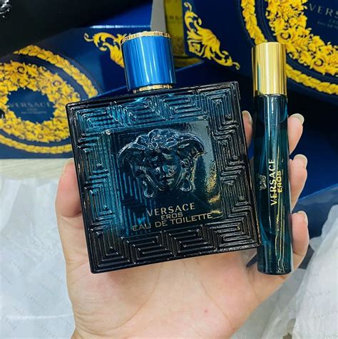 versace vs aventus